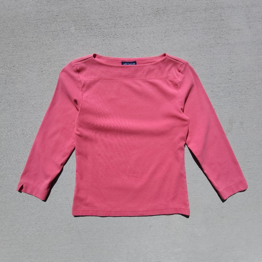 Vintage Y2K Bubblegum Pink Ann Taylor 3/4 Sleeve Boat Neck Tee White Size XS